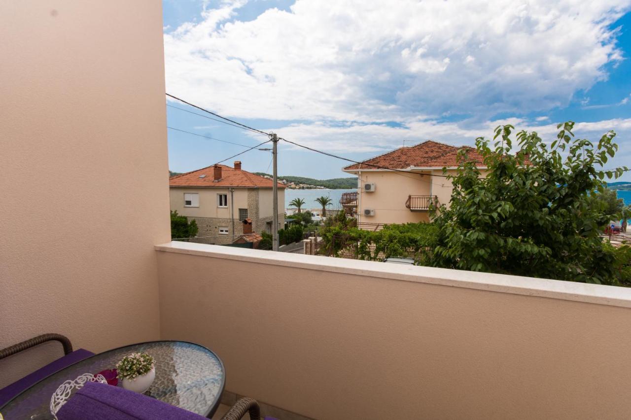 Apartments Ploka Okrug Gornji Exterior photo